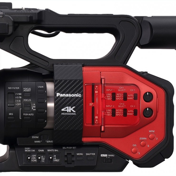 PANASONIC AG-DVX200 4K Professional Handheld Camcorder